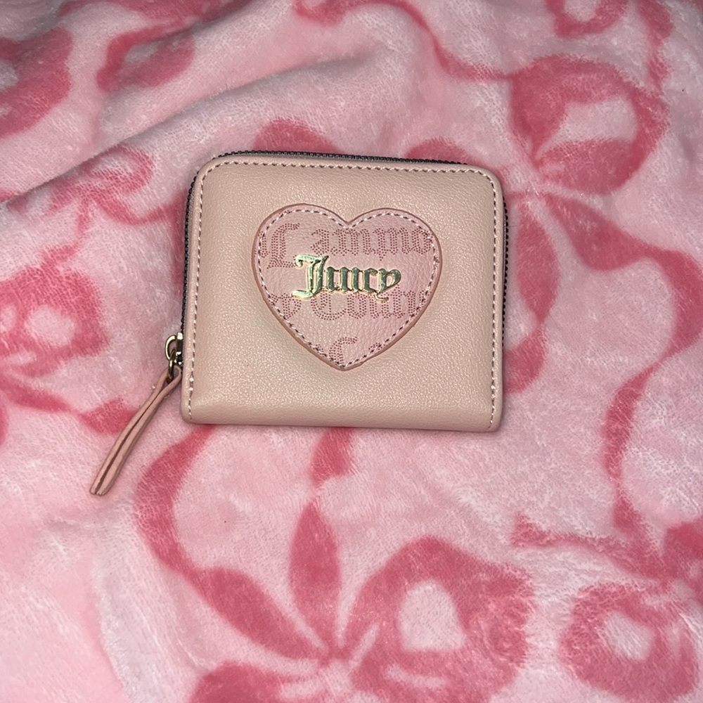 Juicy couture wallet